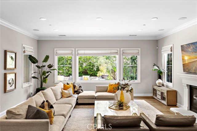 Detail Gallery Image 20 of 73 For 108 Heather Mist, Irvine,  CA 92618 - 5 Beds | 5/1 Baths