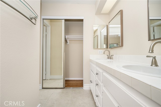 Detail Gallery Image 15 of 26 For 2344 Paseo Circulo, Tustin,  CA 92782 - 2 Beds | 2 Baths