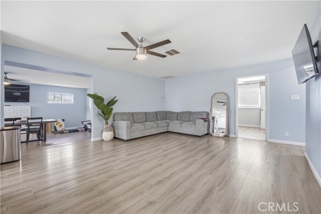 Detail Gallery Image 6 of 32 For 2371 3rd, Atwater,  CA 95301 - 3 Beds | 2 Baths