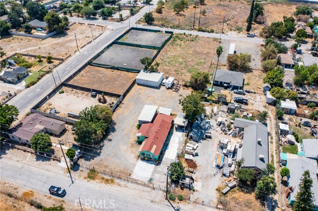 Detail Gallery Image 3 of 22 For 608 E Santa Fe, San Bernardino,  CA 92408 - – Beds | – Baths