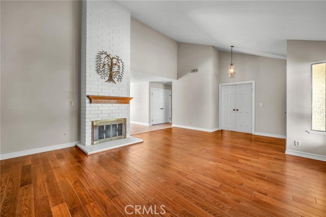 Image 30 of 37 For 224 Longfellow Street