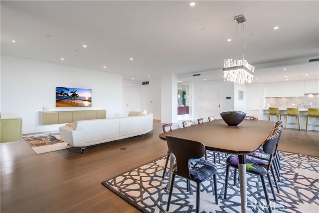 2855 5th Avenue, San Diego CA: https://media.crmls.org/medias/836e4220-523f-4951-bd8a-60330fa5ad80.jpg