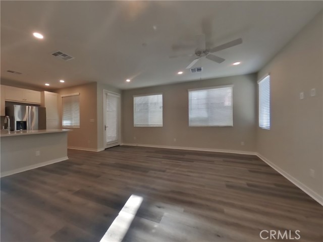 31711 Willowwood Way, Menifee CA: https://media.crmls.org/medias/836e95e9-b833-4b7a-af0e-5b8b9ef6a567.jpg