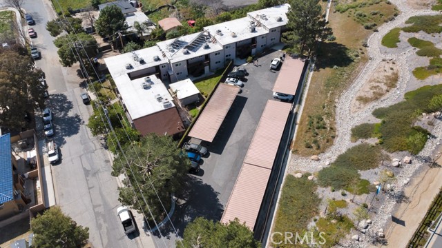 Detail Gallery Image 26 of 28 For 17847 Beneda #16,  Canyon Country,  CA 91351 - 2 Beds | 2 Baths