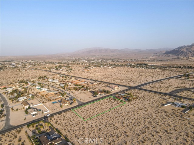 Detail Gallery Image 3 of 11 For 5686 Mesquite Springs Rd, Twentynine Palms,  CA 92277 - – Beds | – Baths