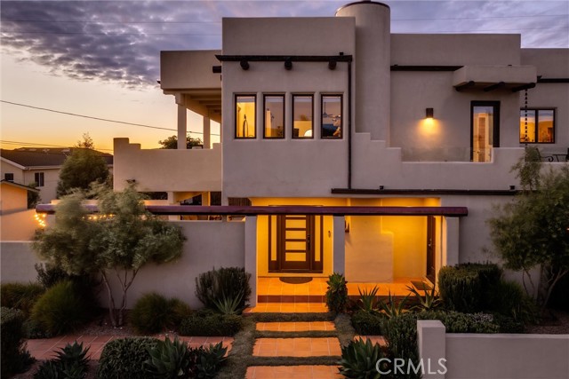 Detail Gallery Image 5 of 54 For 344 Capistrano, Pismo Beach,  CA 93449 - 4 Beds | 4/1 Baths