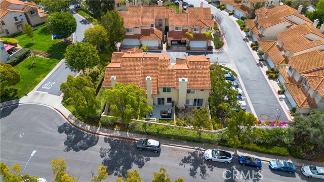 Detail Gallery Image 10 of 37 For 10889 Creekbridge Pl, San Diego,  CA 92128 - 2 Beds | 2/1 Baths