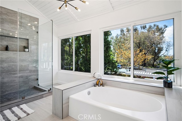 Detail Gallery Image 31 of 43 For 25496 Coral Wood St, Lake Forest,  CA 92630 - 5 Beds | 3 Baths