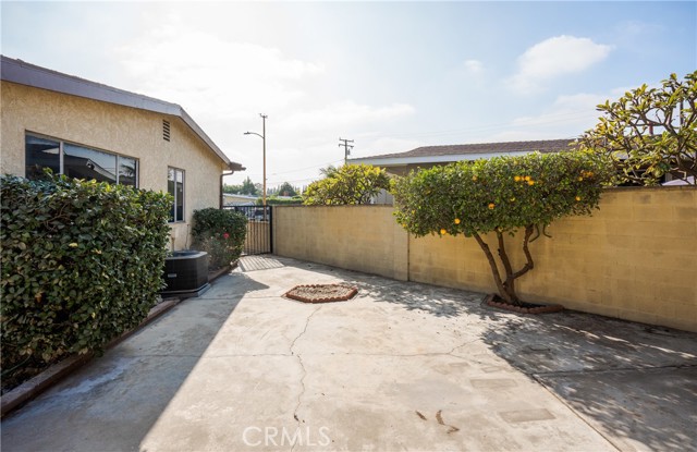 Detail Gallery Image 12 of 57 For 9227 Vicki Dr, Santa Fe Springs,  CA 90670 - 3 Beds | 2 Baths