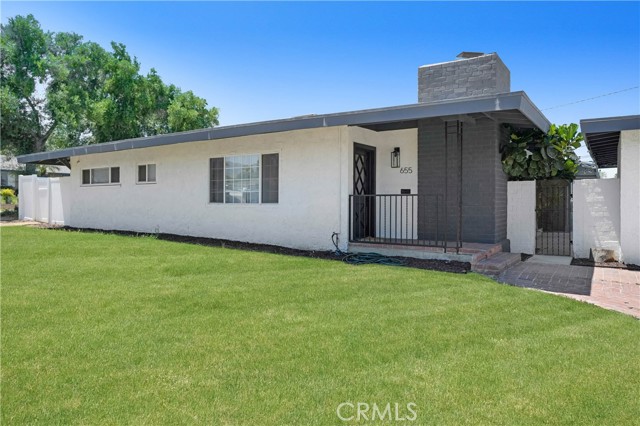 Image 2 for 655 E Francis St, Corona, CA 92879