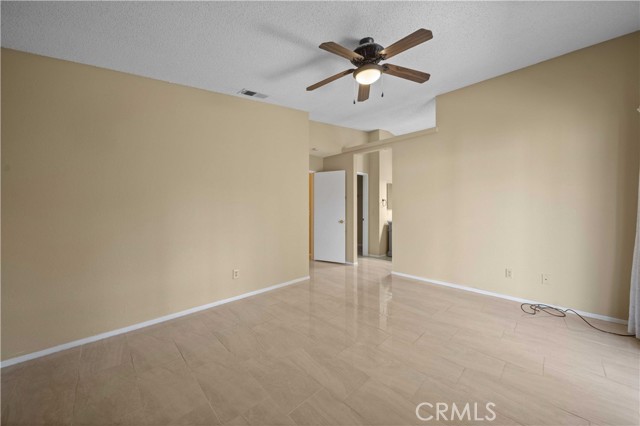 Detail Gallery Image 15 of 20 For 43815 Silver Bow Rd, Lancaster,  CA 93535 - 3 Beds | 2 Baths