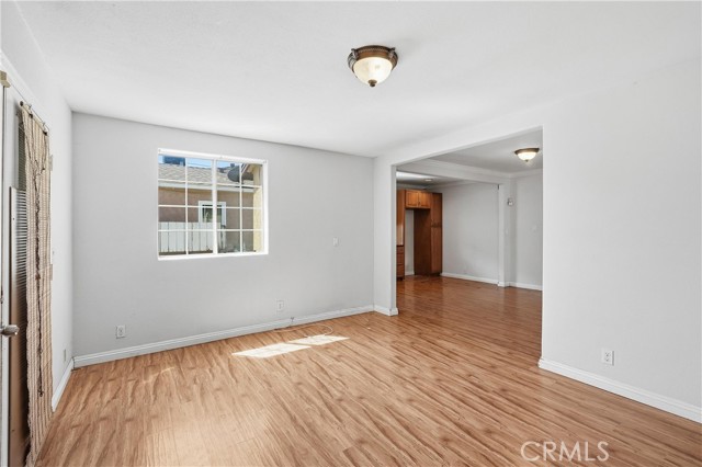 10962 Elm Ave, Lynwood, CA 90262 photo 14