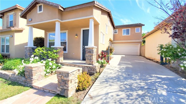 324 Lydia Ln, Corona, CA 92882