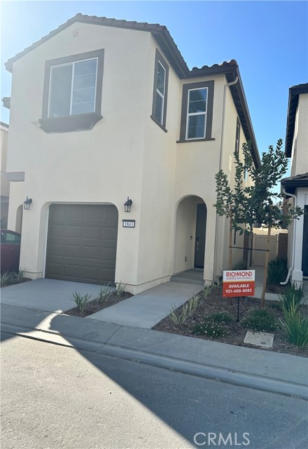 1843 Flannel Drive, Santa Paula CA: https://media.crmls.org/medias/837488d5-dcef-4eaa-9e7a-2f9ce8db7de5.jpg