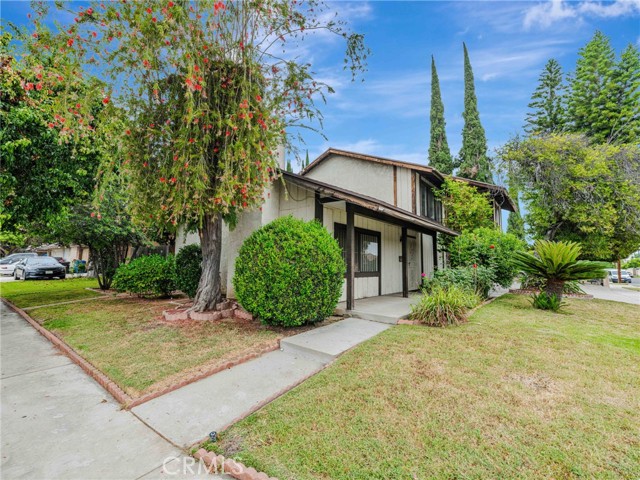 7800 Winnetka Avenue, Winnetka CA: https://media.crmls.org/medias/8374c63b-db9b-469c-a680-01a122b43dd6.jpg