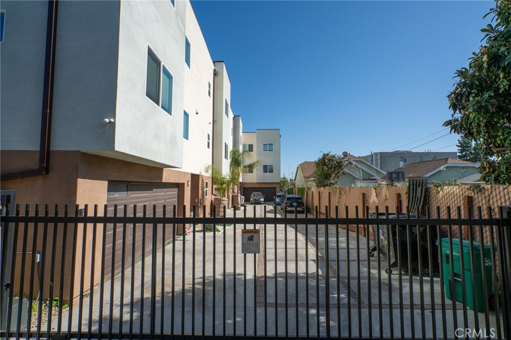 MLS #OC26138156 image #11