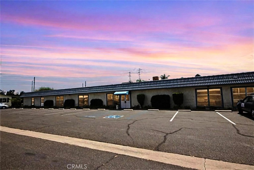 MLS #OC26139399 image #37
