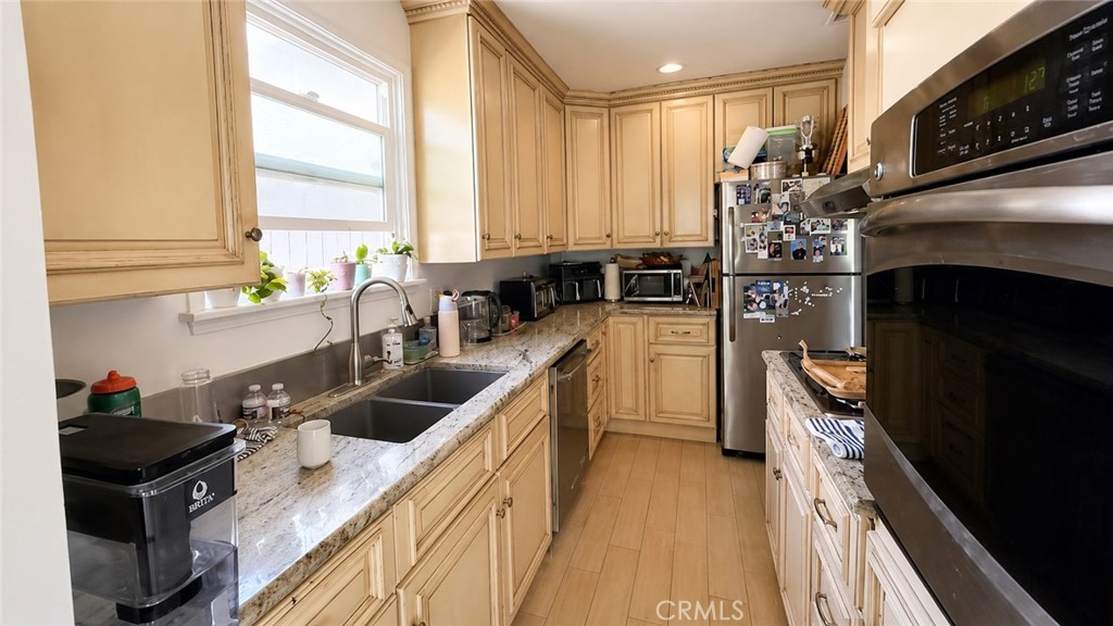 MLS #SB26122482 image #5