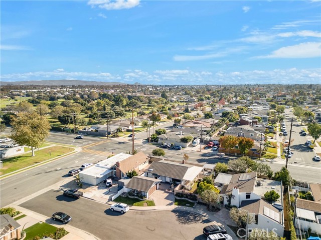 Detail Gallery Image 4 of 19 For 1657 Texas Cir, Costa Mesa,  CA 92626 - 3 Beds | 2 Baths