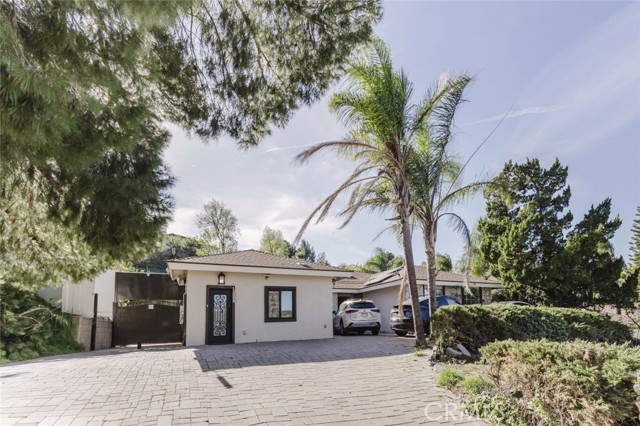 Detail Gallery Image 7 of 23 For 12809 Woodley Ave, Granada Hills,  CA 91344 - 1 Beds | 1 Baths