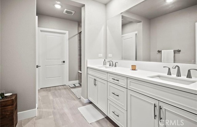 Detail Gallery Image 9 of 16 For 1661 Spring St #444,  Davis,  CA 95616 - 3 Beds | 2/1 Baths