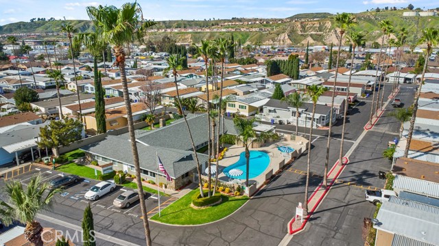 Detail Gallery Image 31 of 36 For 20401 Soledad Canyon #355,  Canyon Country,  CA 91351 - 3 Beds | 2 Baths