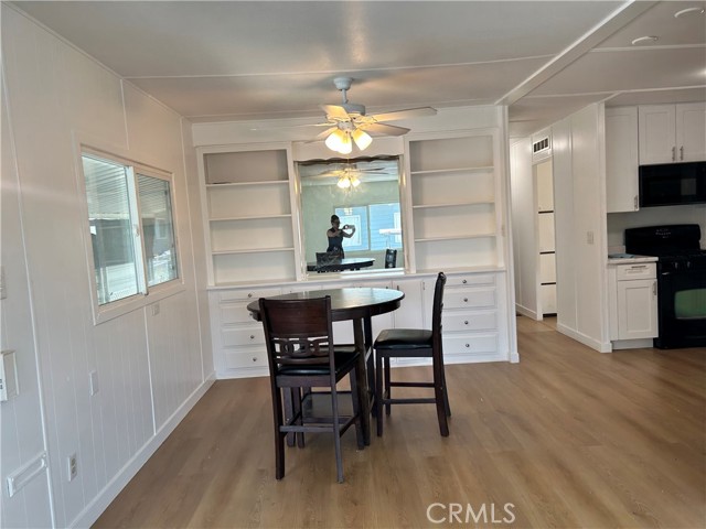 1455 S State Street, Hemet CA: https://media.crmls.org/medias/8377fa82-2c56-420b-8b5b-e17d52be2db1.jpg