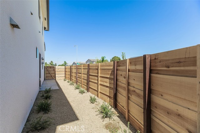 Image 36 of 60 For 6008 Sussex Way