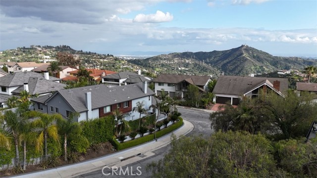 2315 Paseo De Cima, Glendale CA: https://media.crmls.org/medias/83796c40-629f-4e3f-8daa-b5967456bc60.jpg