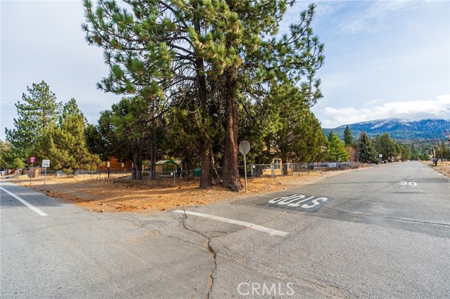 Detail Gallery Image 43 of 59 For 1000 Willow Ln, Big Bear City,  CA 92314 - 3 Beds | 2 Baths