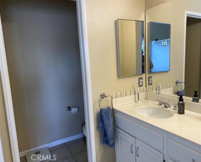 Detail Gallery Image 14 of 24 For 3838 N Ponderosa Ave, Rialto,  CA 92377 - 4 Beds | 2/1 Baths