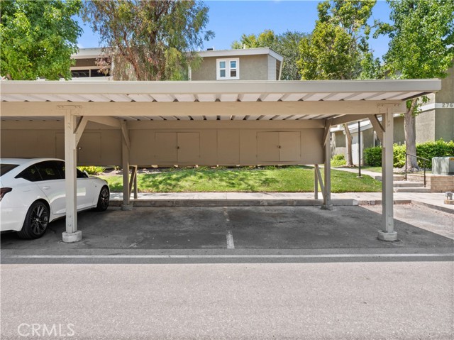 Detail Gallery Image 28 of 28 For 27644 Susan Beth Way #F,  Saugus,  CA 91350 - 2 Beds | 1 Baths