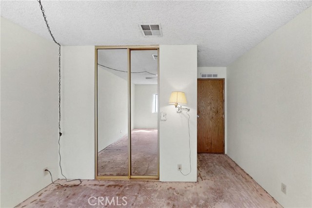 Detail Gallery Image 10 of 28 For 10002 Frontier Trl, Cherry Valley,  CA 92223 - 2 Beds | 2 Baths