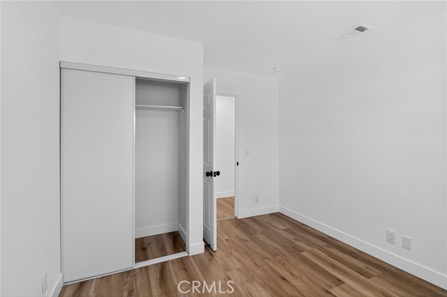 16280 Lorene Drive, Victorville CA: https://media.crmls.org/medias/837cec4e-0df6-45ff-a7d8-7057f1265352.jpg