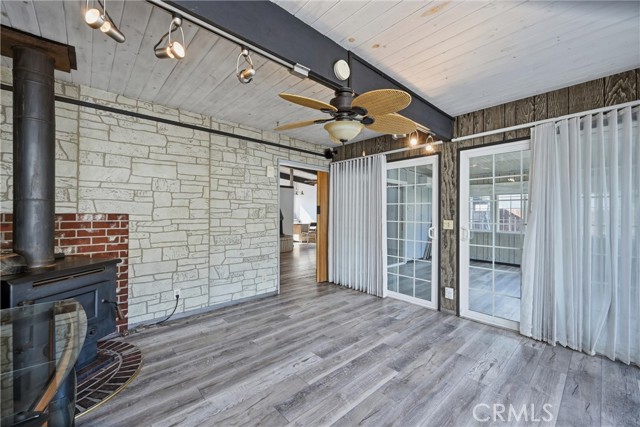 Detail Gallery Image 18 of 39 For 12762 Shoreview Dr, Clearlake Oaks,  CA 95423 - 2 Beds | 2 Baths