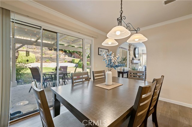 Detail Gallery Image 22 of 55 For 15845 Rosehaven, Canyon Country,  CA 91387 - 4 Beds | 3 Baths