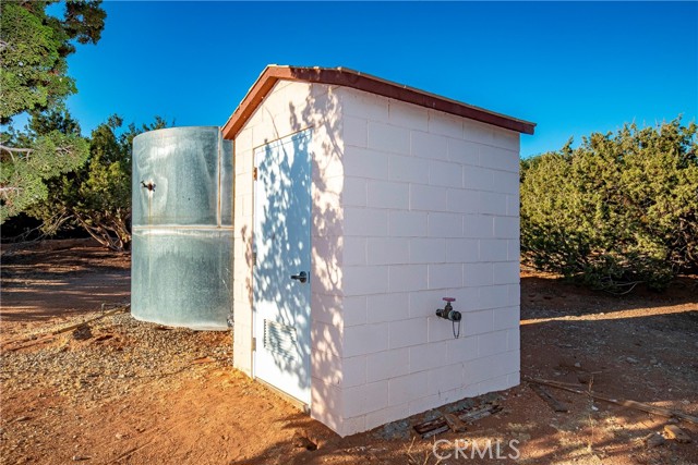 34954 Juniper Valley Road, Acton CA: https://media.crmls.org/medias/837d762e-b7a4-449e-95c5-ea90a6e22480.jpg
