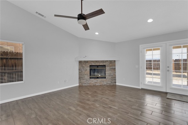 Detail Gallery Image 13 of 65 For 12268 Shadow, Victorville,  CA 92392 - 4 Beds | 3 Baths