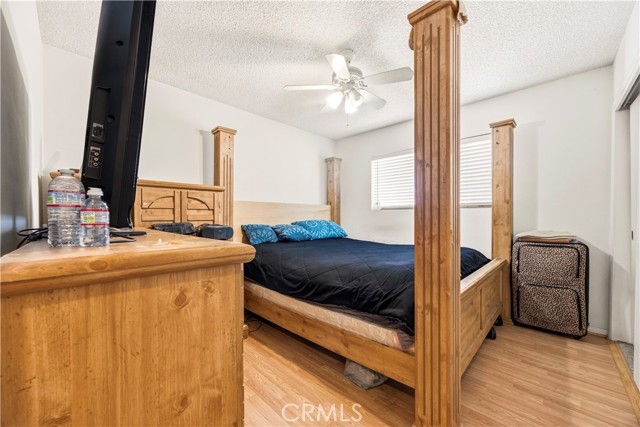 Detail Gallery Image 13 of 20 For 1025 Dixie, Hemet,  CA 92543 - 3 Beds | 2 Baths