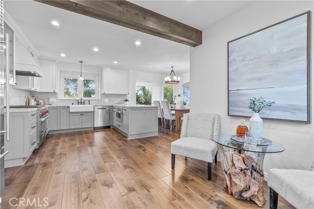 The dining/breakfast nook in the kitchen area make for a great spot for a morning cup of coffee.
