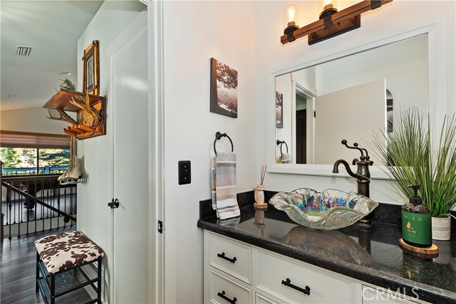 Detail Gallery Image 30 of 56 For 625 San Benito Ln, Lake Arrowhead,  CA 92352 - 3 Beds | 2/2 Baths