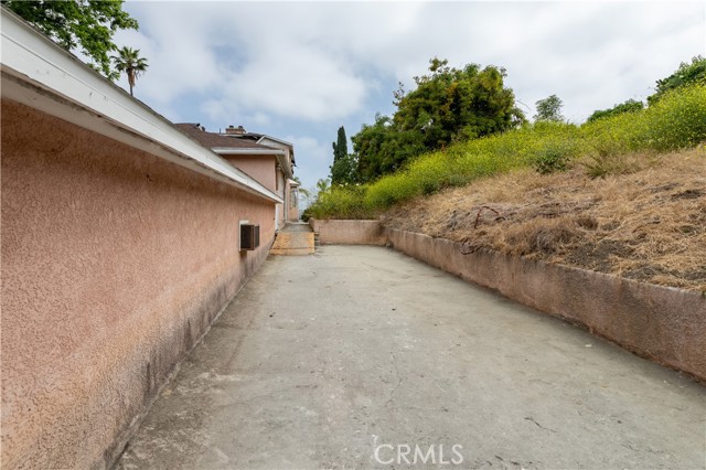 Detail Gallery Image 21 of 39 For 19874 E Lorencita Dr, Covina,  CA 91724 - 5 Beds | 4/1 Baths