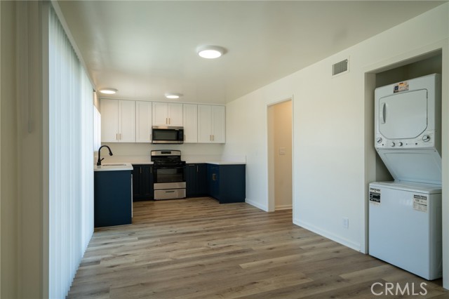 239 Avenida Pelayo, San Clemente CA: https://media.crmls.org/medias/8380a54e-f73b-48da-a789-8d7e4ca6a34d.jpg