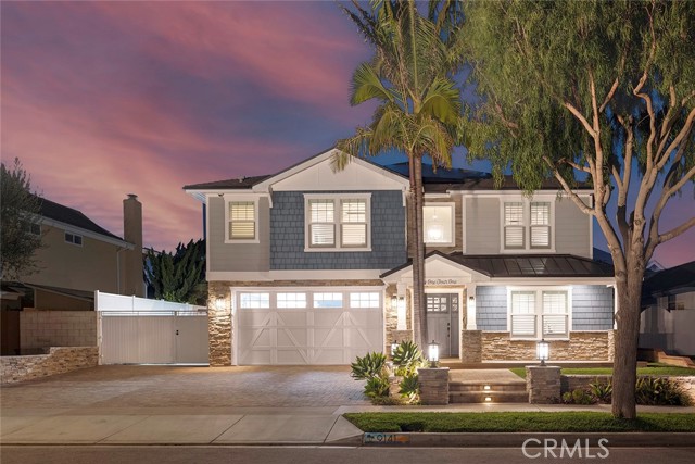 Detail Gallery Image 1 of 1 For 9141 Mahalo Dr, Huntington Beach,  CA 92646 - 6 Beds | 4 Baths