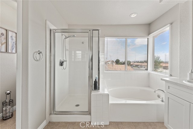Detail Gallery Image 25 of 40 For 12342 Southwind St, Victorville,  CA 92392 - 4 Beds | 3 Baths