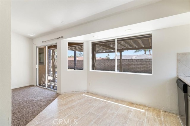 Detail Gallery Image 17 of 45 For 18233 Montgomery Ave, Fontana,  CA 92336 - 4 Beds | 2 Baths
