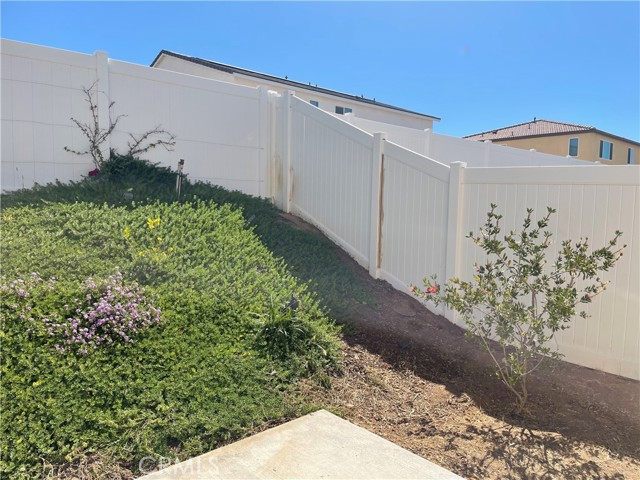 Detail Gallery Image 11 of 41 For 25794 Drum Himm, Homeland,  CA 92548 - 6 Beds | 4/1 Baths