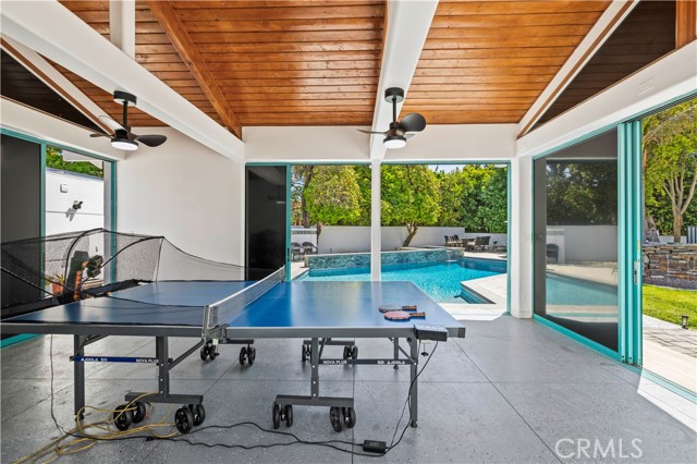8944 Enfield, Sherwood Forest CA: https://media.crmls.org/medias/83830a46-f462-4b3f-8510-8dcf29435c0d.jpg