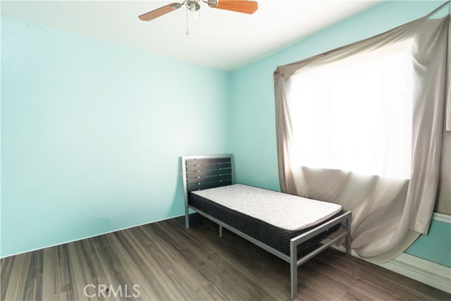 Detail Gallery Image 21 of 23 For 11044 Borden Avenue, Pacoima,  CA 91331 - 7 Beds | 4 Baths