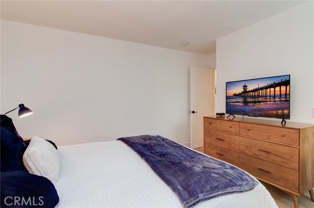 Detail Gallery Image 16 of 20 For 8633 Portola Ct 16h,  Huntington Beach,  CA 92646 - 1 Beds | 1 Baths